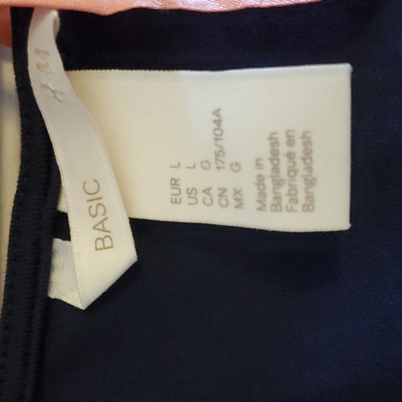 Basic Top - Picture 2 of 3